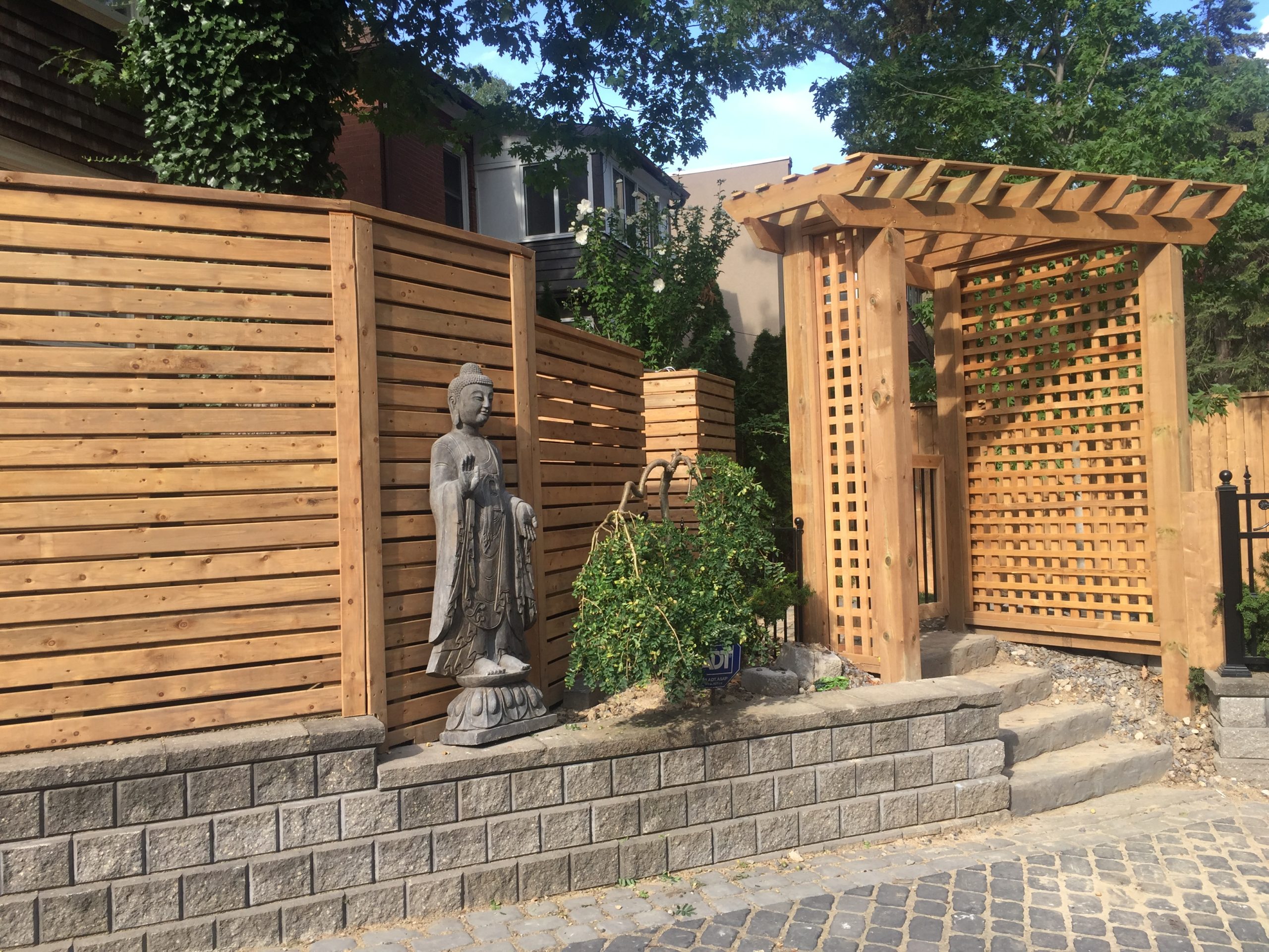 Deck and Fence Builders Near Me in Toronto, Etobicoke, Scarborough
